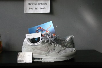 1063138-klekt-nike-air-max-1-studio-id-try-on-normal